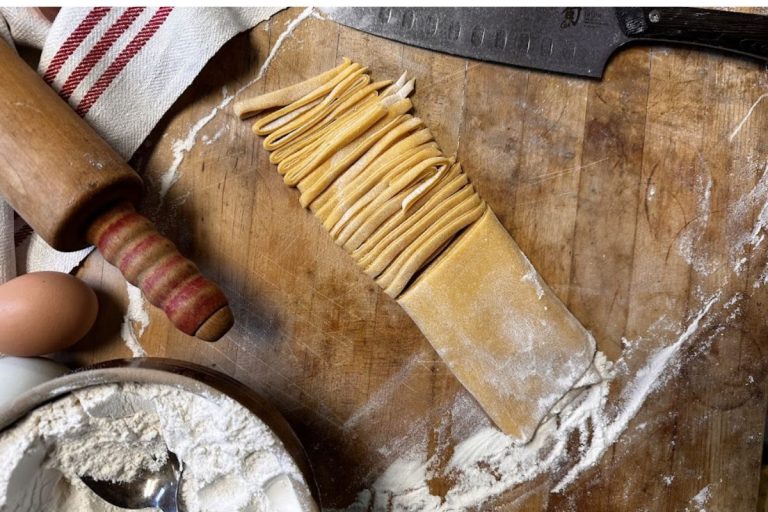How to Make Easy Homemade Egg Noodles With No Machine